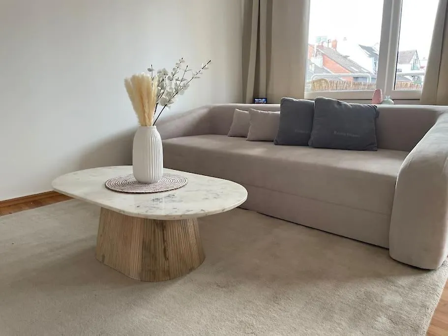 Ferienwohnung Mit 2 Zimmer Im Belgischen Viertel Köln Daire